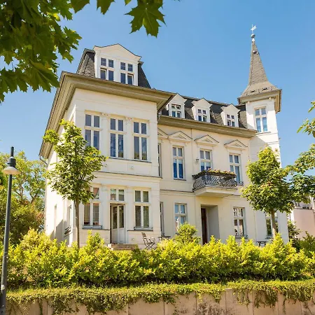 Schloss Am Meer 2 - Mit Sauna * Ostseebad Heringsdorf