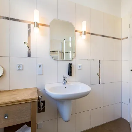 Schloss Am Meer 2 - Mit Sauna * Ostseebad Heringsdorf